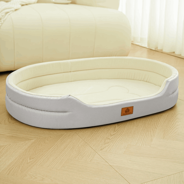 Thermal dog bed